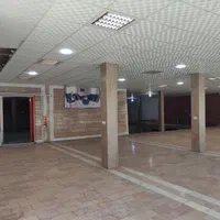 مغازه ۷۰۰ متری /خیابان خواجو /بلوارفردوسی/نشاط|اجارهٔ مغازه و غرفه|کرمان, |دیوار