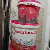 چسب کاشی به همراه چسب بتن