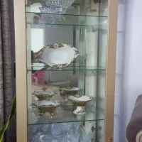 بوفه ۴طبقه در حد نو