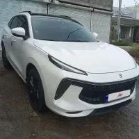 لاماری ۴۰۲ بی رنگ