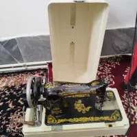 چرخ خیاطی قدیمی