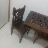 میز چوبی