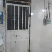 درب آهنی در حد نو