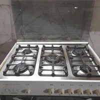 اجاق گاز ۵ شعله فردار لوفرا|اجاق گاز و لوازم برقی پخت‌وپز|تهران, جنت‌آباد جنوبی|دیوار