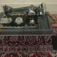 فروش چرخ خیاطی سینجر قدیمی( تک نشان نماد شیر)