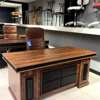 میز مدیریتی وصندلی آریا