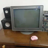 سیستم بهمراه کیس گیمینگ و باندو کیبورد و میز درجه۱|رایانه رومیزی|ساری, |دیوار