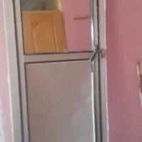 در حمام