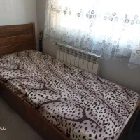 تخت خواب به همراه تشک رویال نو