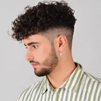 سالن تخصصی کراتین و فر دائم مو|خدمات آرایشگری و زیبایی|اصفهان, ملک|دیوار
