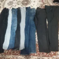 تعدادی شلوار و سیوشرت و هودی مردانه