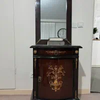 آینه کنسول تمیز