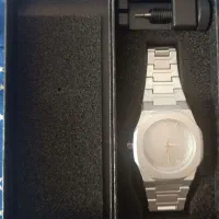 ساعت ترند اینستایی با اعداد فارسی