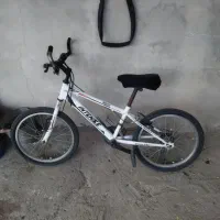 دوچرخه 20