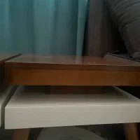 دوعدد صندلی کاملا نو ومیز کار وفایل سه کشو
