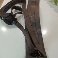 هیکلی، کمربند چرم گاوی