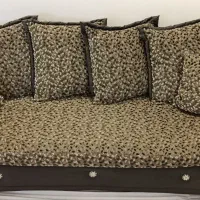 مبل راحتی مخمل ترک با بدنه چرم
