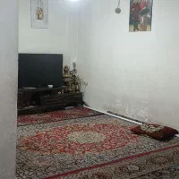 حیاط دو طبقه با بهار خواب به رهن کامل داده می‌شود