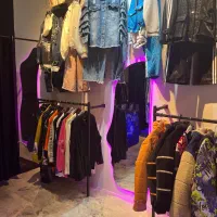 فروشنده و بلاگر|استخدام خدمات فروشگاه و رستوران|تهران, شهرآرا|دیوار