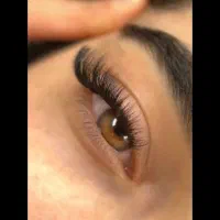 کاشت و اکستنشن مژه با دستمزد رایگان