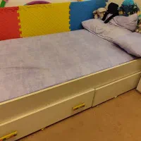 تخت و سرویس نوجوان