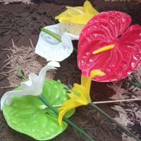 ۵۰ تا گل مصنوعی یه شکل