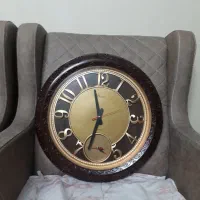ساعت دیواری با دو موتور
