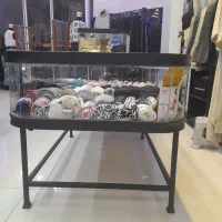 ویترین شیشه‌ای دوسایز بزرگ و کوچک|بوفه، ویترین، کنسول|مشهد, فارغ التحصیلان|دیوار