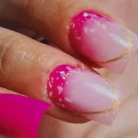 کاشت رایگان ناخن ده نفر اول