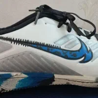 کفش فوتسال|کیف، کفش، کمربند|ساوه, |دیوار