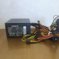 پاور گیگابایت ۵۳۰ وات  فن صدا میده.