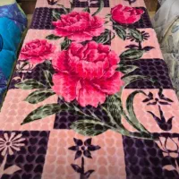 پتوی شادیلون|رختخواب، بالش، پتو|آران و بیدگل, |دیوار