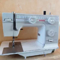 چرخ خیاطی ژانومه مدل 393A