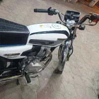 یک دستگاه موتور سیکلت همتاز 200سی سی بفروش میرسد