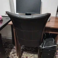 کامپیوترومیزش