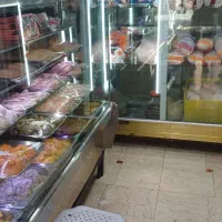 کارگر مرغ کار و قصاب