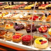 استخدام فروشنده در قنادی