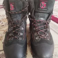 کفش کوهنوردی