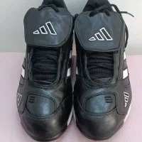 کفش فوتبال چمنی استوک فلزی ادیداس