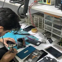 *تعمیرات فوری موبایل حتی در روز های تعطیل*