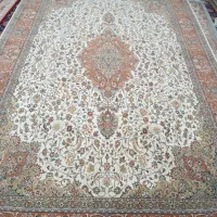 فرش کرمی 700شانه