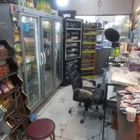 فروشنده مواد غذایی دو نفر خانم