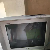 فروش تلویزیون ۲۸ اینچ سالم