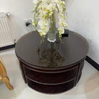 میز وسط با چهارتا عسلی کار شرکتی و بسیار بسیار نو