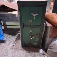 گاوصندوق کاملا تمیز