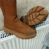 نیم بوت سایز ۳۹