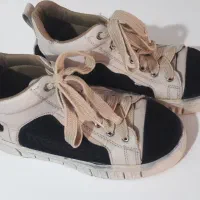 کتونی ۴۰۰|کیف، کفش، کمربند|گرمدره, |دیوار