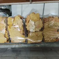 نون خشک تازه دوکیلویی۱۸۵فقط امروز یرقیمت همه جا