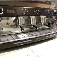 دیاموند ۳ گروپ