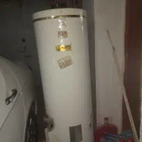 آبگرم کن ایستاده